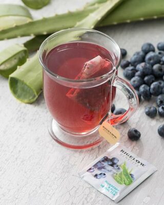 Bigelow Benefits Radiate Beauty Blueberry and Aloe Herbal Tea 18 Teabags